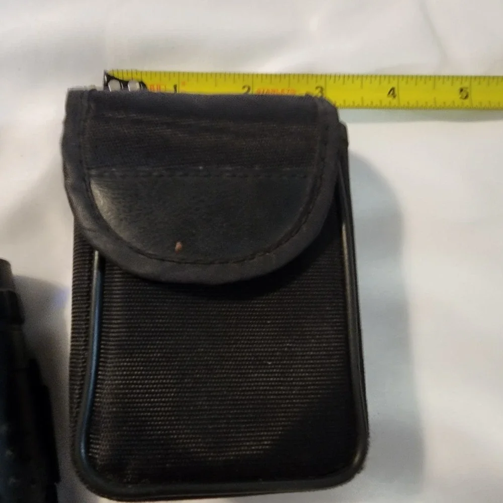Carson Binoculars 8x21 Field 7 392FT‎ At 1000 Yards With Soft Case